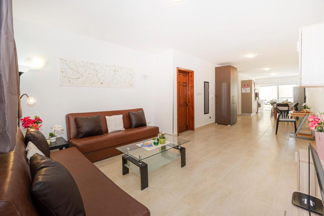Summer Breeze 3 Bedroom Family Maisonette With Sunny Terrace In Mellieha - By Getawaysmalta 外观 照片